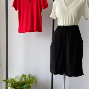 T-SHIRT AUREA CANELADA